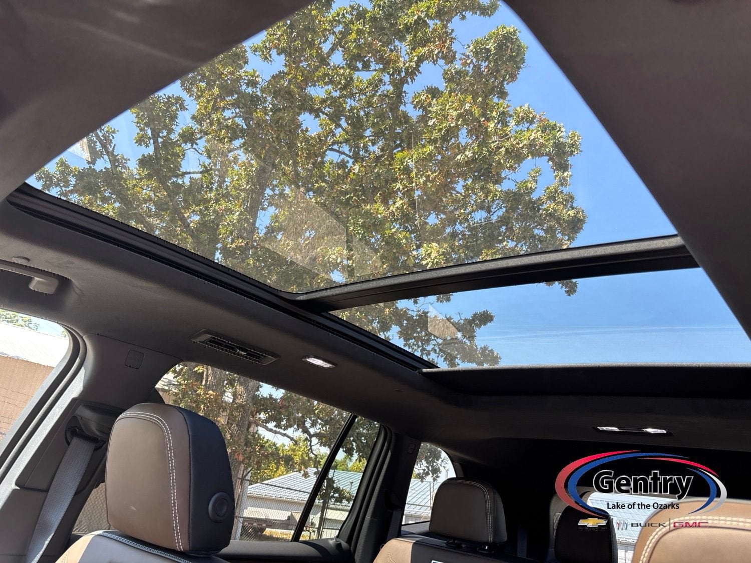 2027 GMC Acadia Denali Ultimate