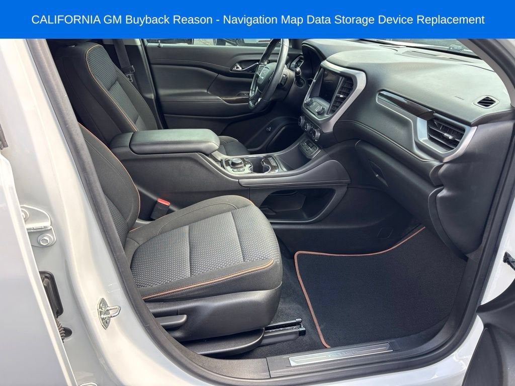 2021 GMC Acadia AT4