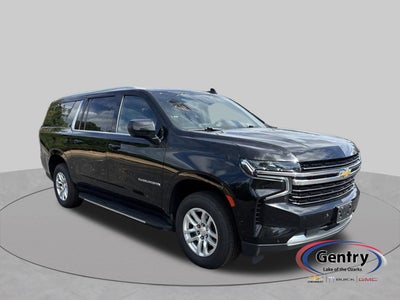 2022 Chevrolet Suburban LT