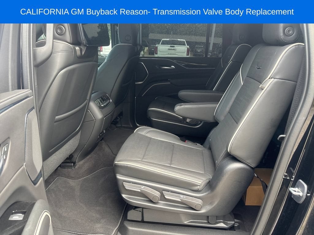 2023 Cadillac Escalade ESV Sport