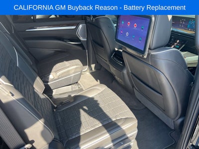 2025 Cadillac Escalade Sport Platinum