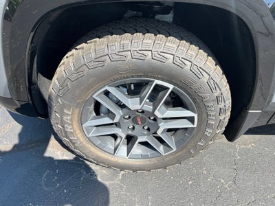 2027 GMC Terrain AWD AT4