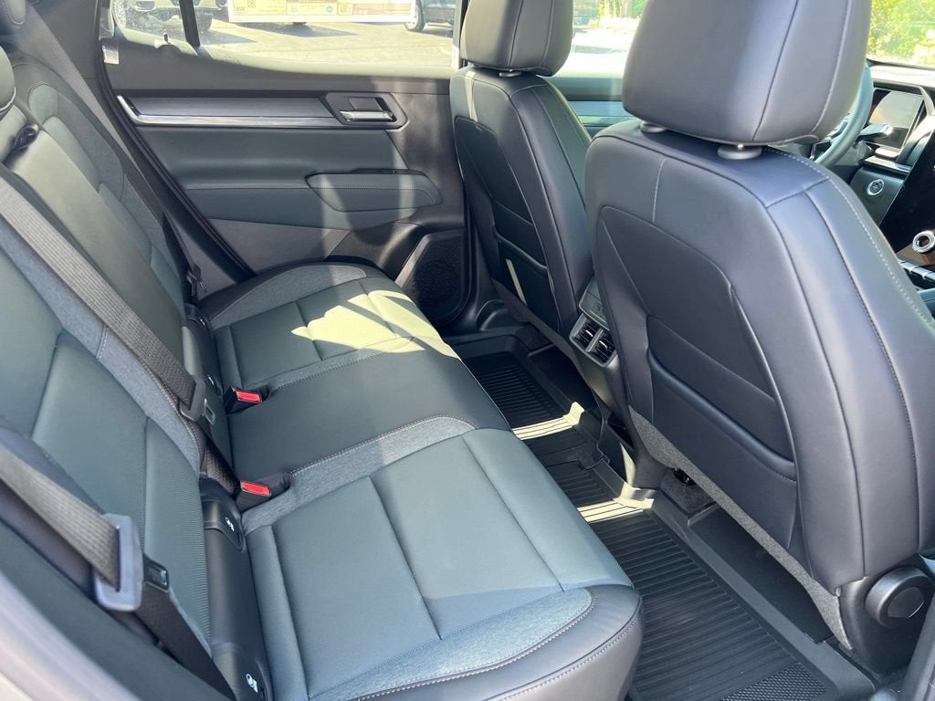 2027 GMC Terrain AWD AT4