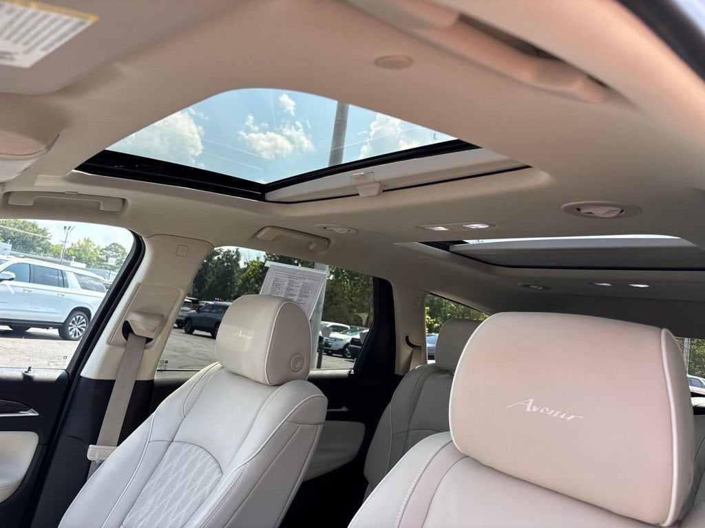 2023 Buick Enclave Avenir
