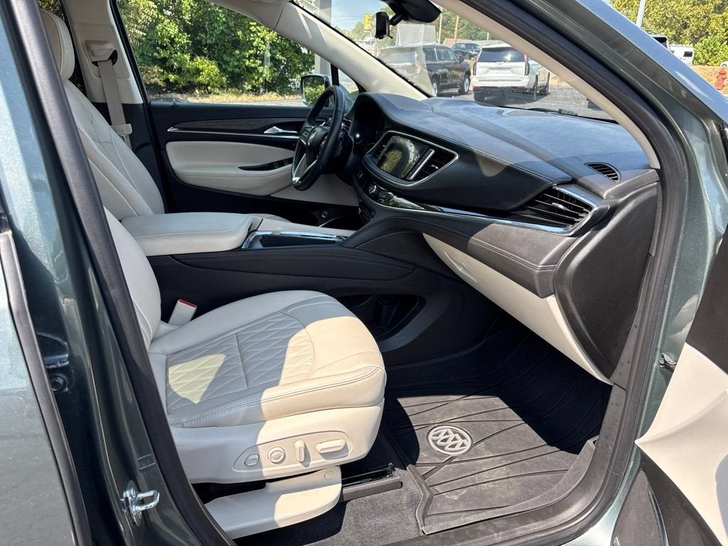 2023 Buick Enclave Avenir